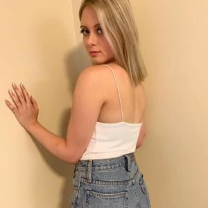 Meet your Posher, Karlee